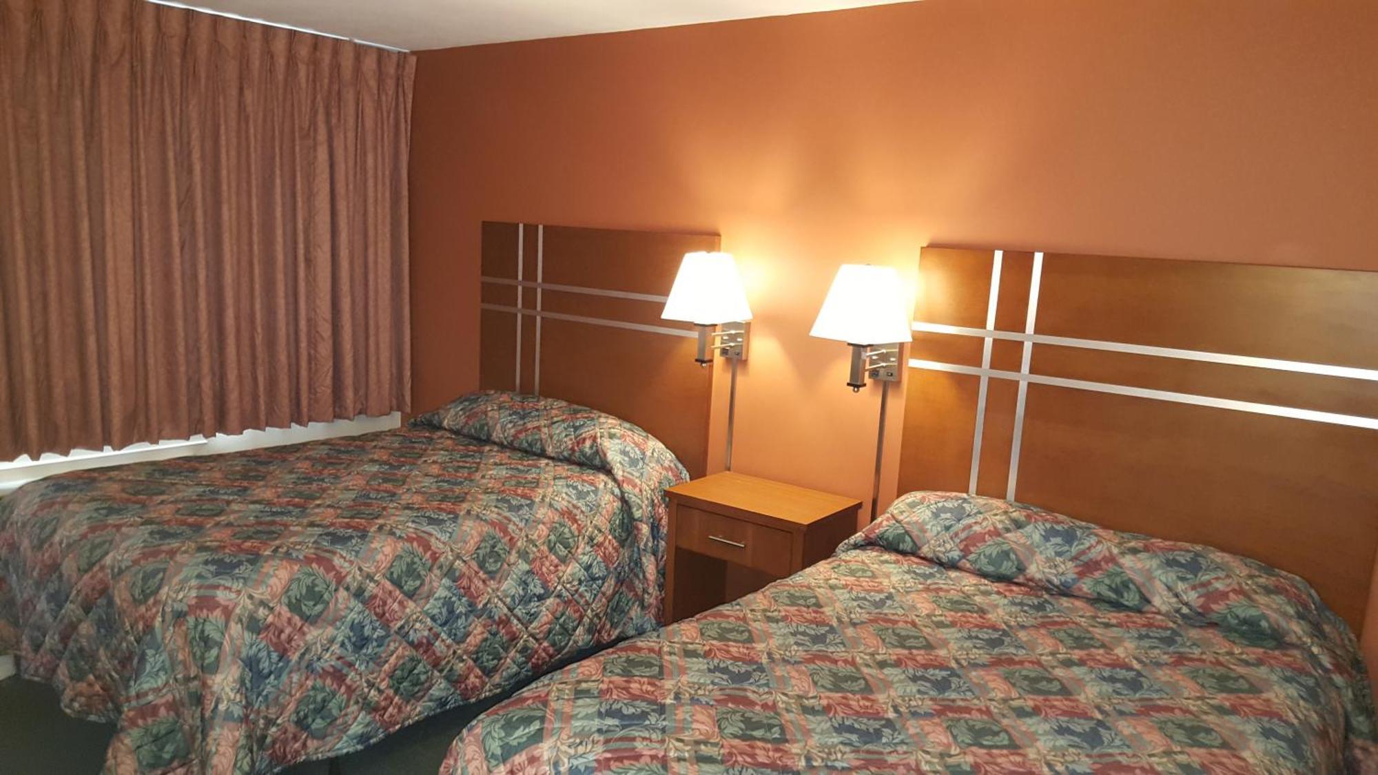 Travelers Lodge Marshall Cameră foto